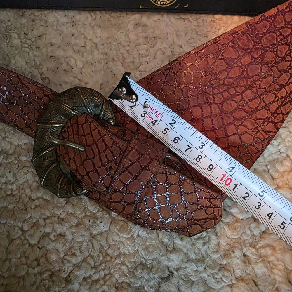 Vintage Y2K genuine leather reptile print v shape wide heavy buckle belt Small